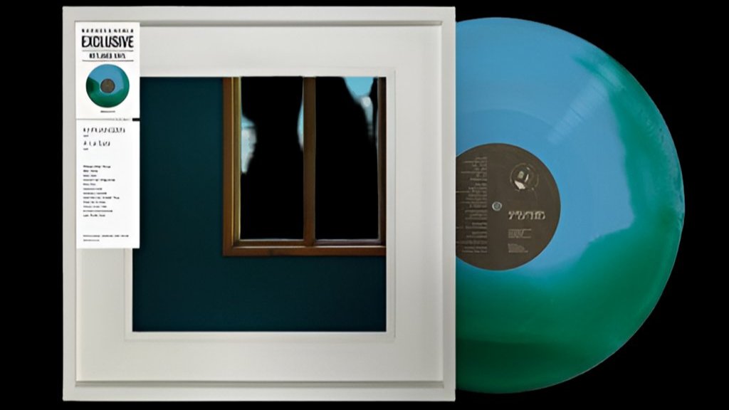 A LA SALA (Blue/ Green) [B&N Exclusive] - BeatRelease