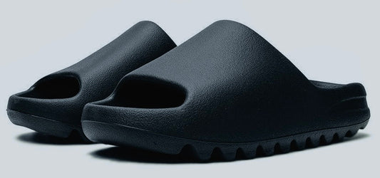 Adidas Yeezy Slide Onyx - BeatRelease